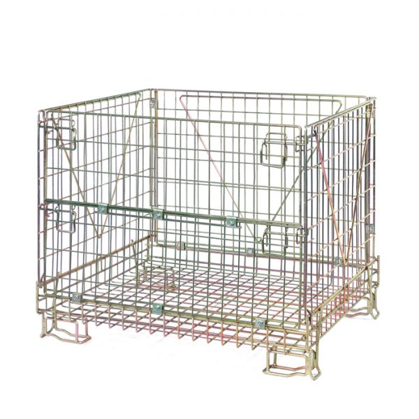 Wire mesh storage cage